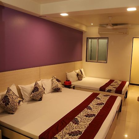 Hotel Madni Royale Ajmer Esterno foto