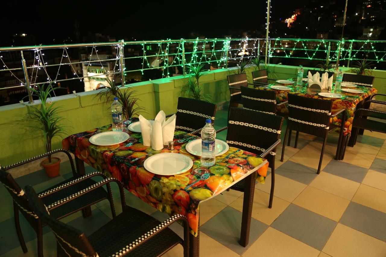 Hotel Madni Royale Ajmer Esterno foto