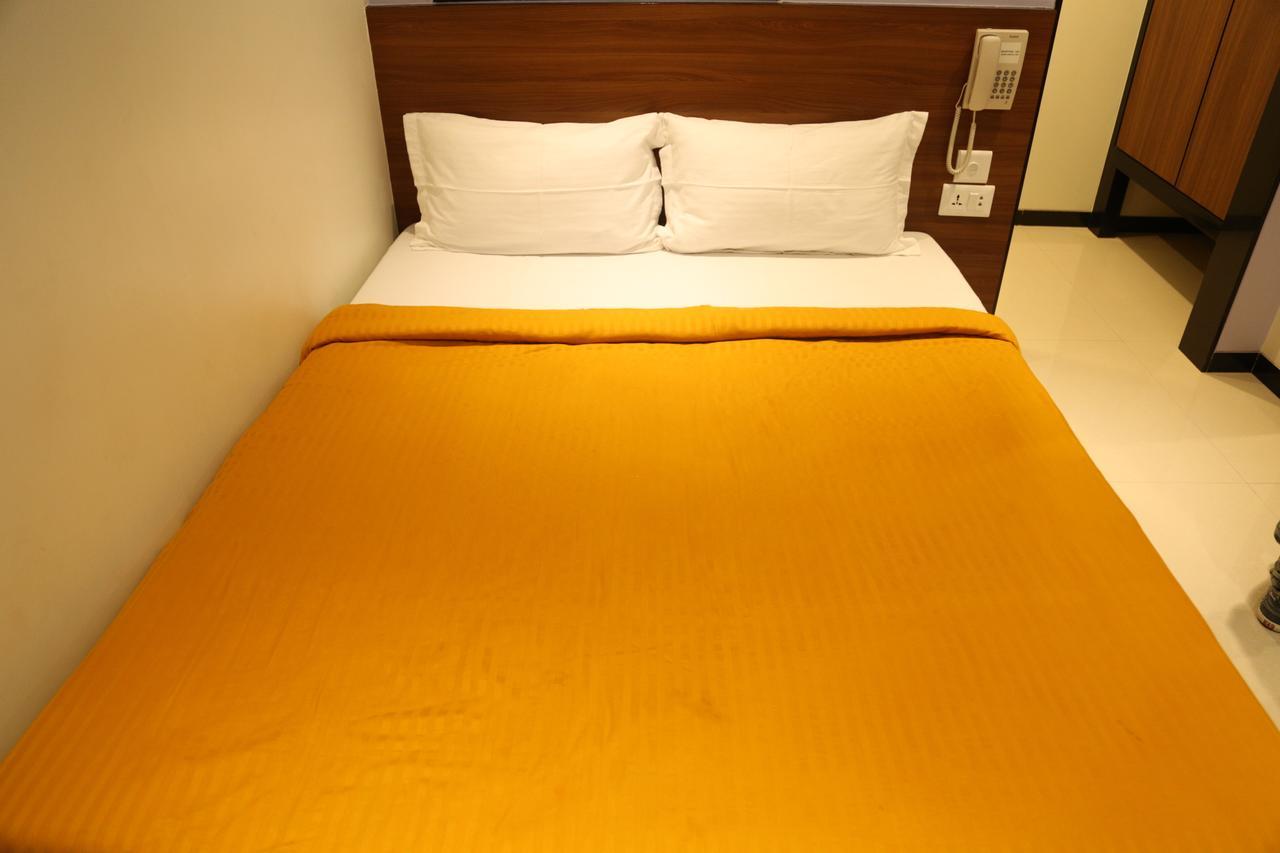 Hotel Madni Royale Ajmer Esterno foto