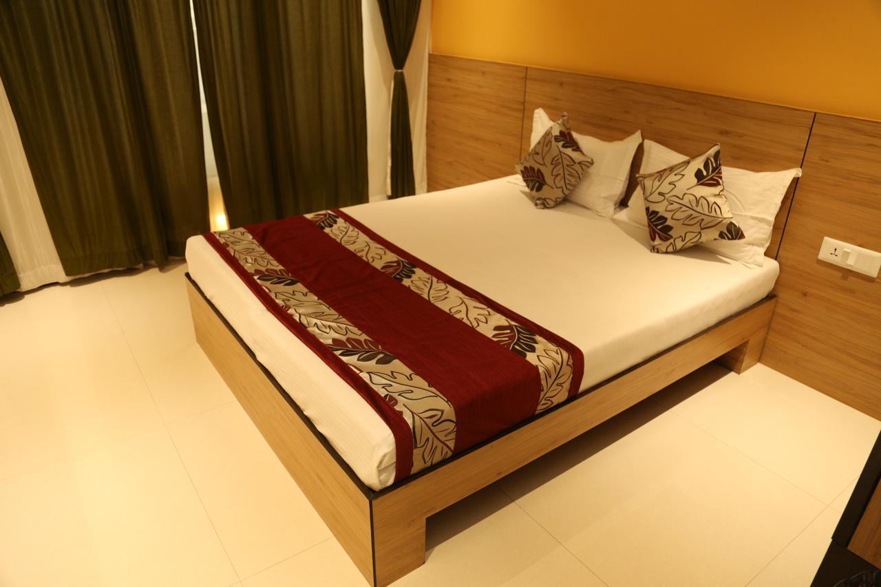 Hotel Madni Royale Ajmer Esterno foto
