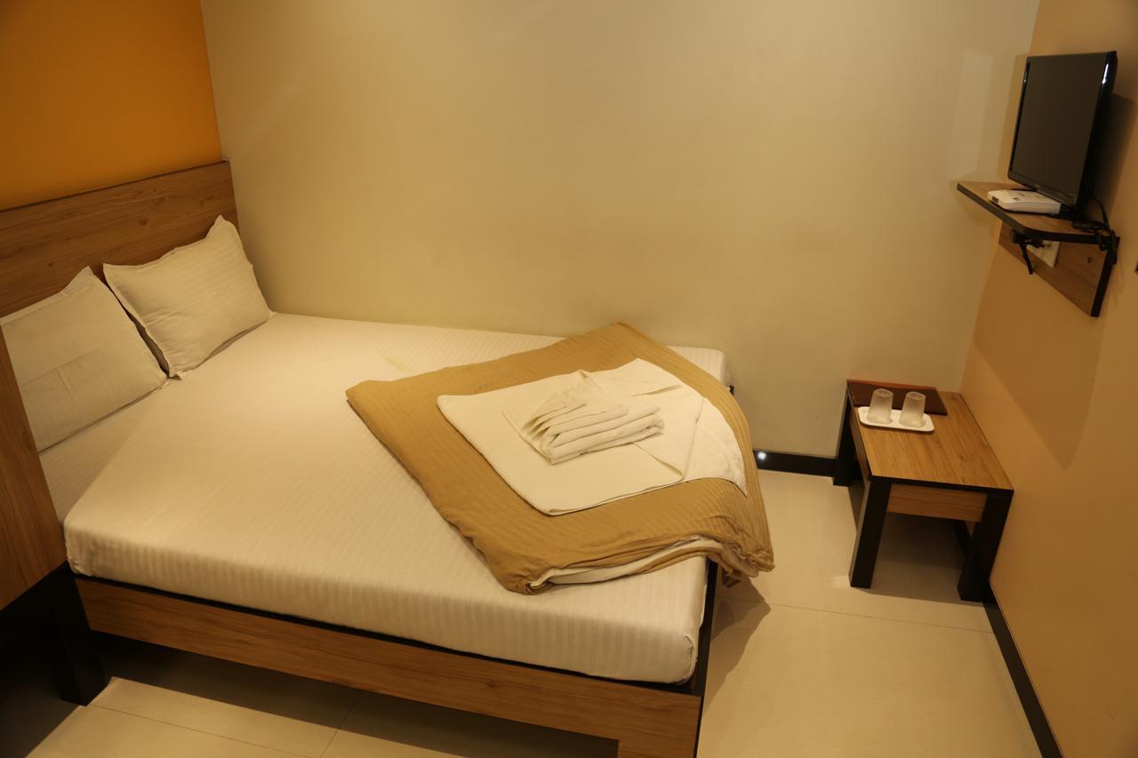 Hotel Madni Royale Ajmer Esterno foto