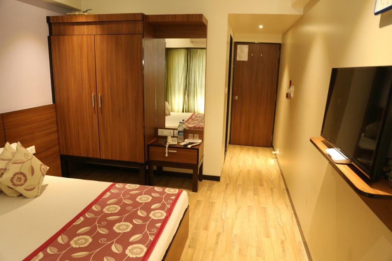 Hotel Madni Royale Ajmer Esterno foto